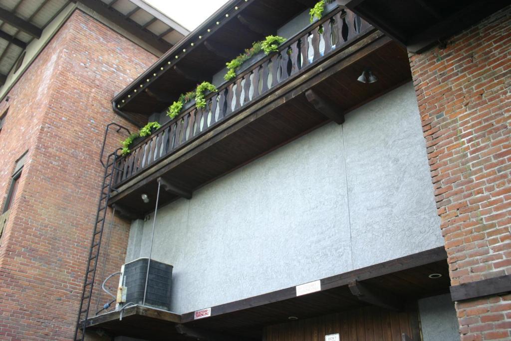 Der Sportsmann Suites Leavenworth Exterior photo